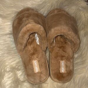 Muk Luks Tan Faux Fur Slippers